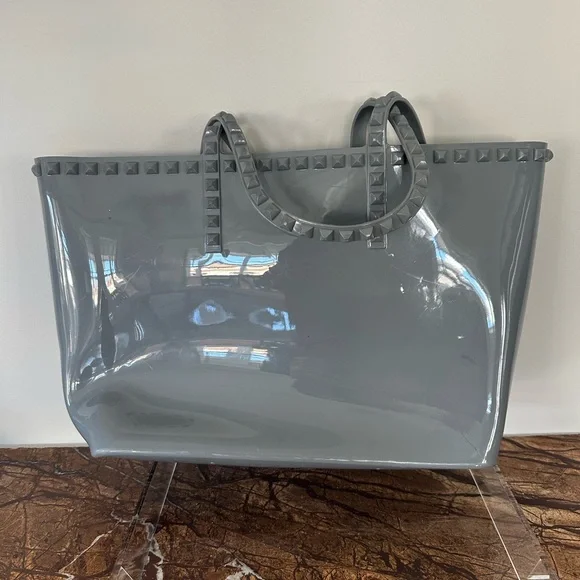 Carmen Sol Seba Mid Tote in Gray - Picture 2 of 14